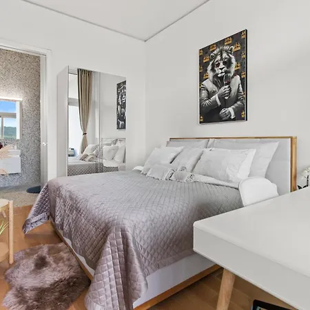 Btqluxurypenthousetopviewac Apartmán *