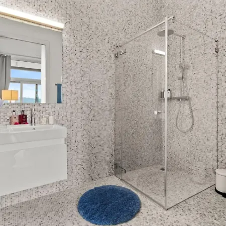 Btqluxurypenthousetopviewac * Ζυρίχη