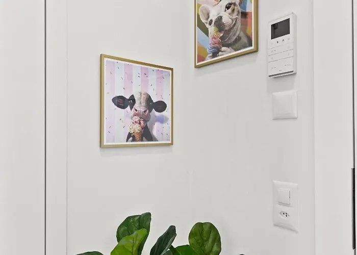 Btqluxurypenthousetopviewac Apartman