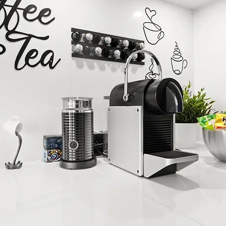 Btqluxurypenthousetopviewac Apartment *