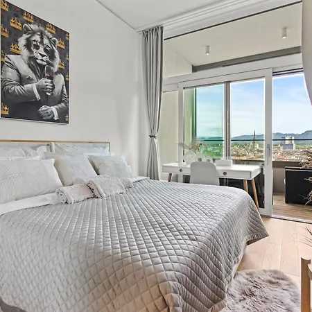 Btqluxurypenthousetopviewac Apartment